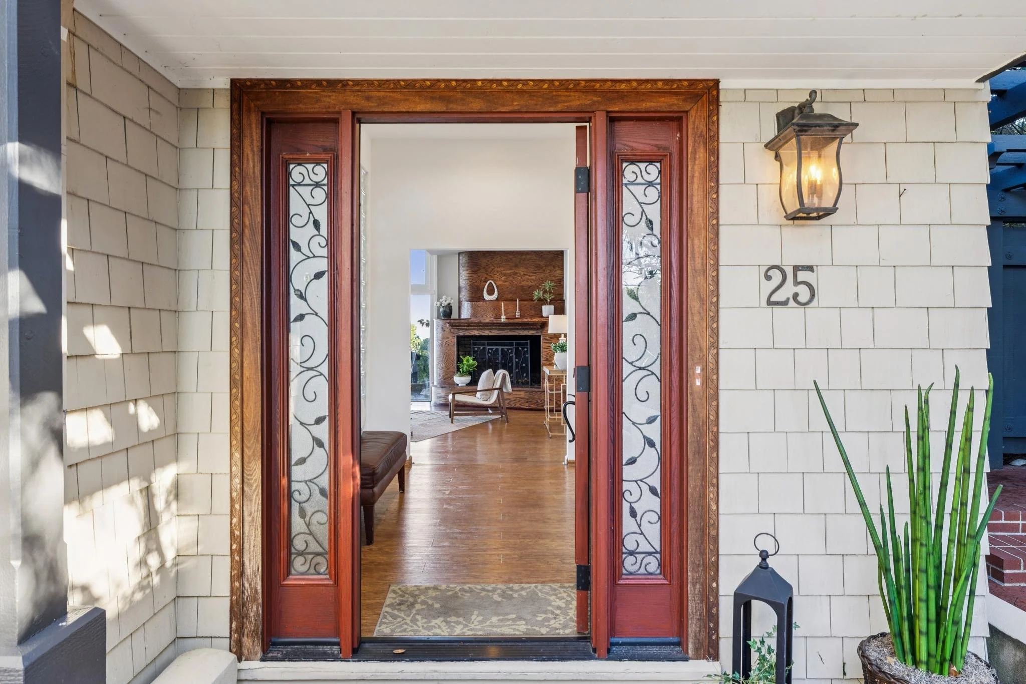 3. Front Entry.jpg