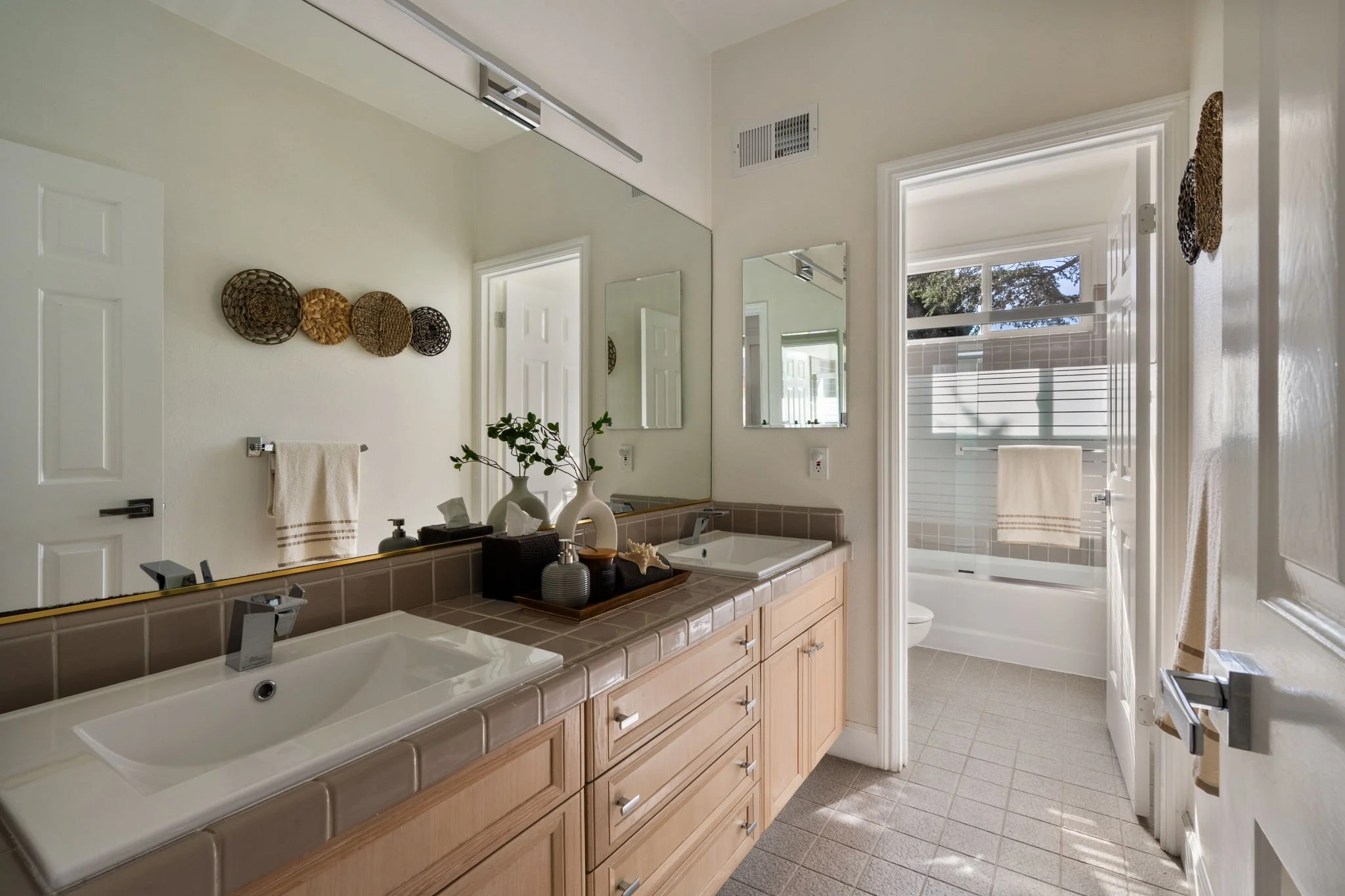 174 Main Drive, San Rafael For Sale by Nick Svenson & Barr Haney Own Marin | Marin County Top Realtors | Marin County's #1 Real Estate Team2026-02-17 at 1.33.36 PM 40.jpg