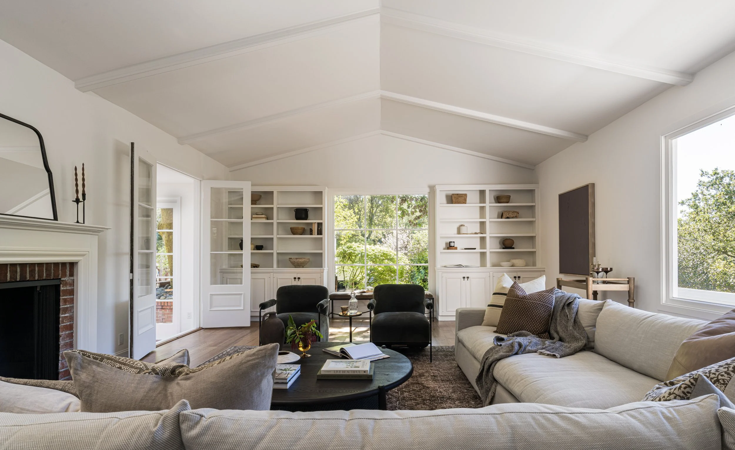 14 Skyland Way, Ross For Sale by Barr Haney & Whitney Potter | Own Marin | Marin County Top Realtors | Marin County's #1 Real Estate Team2026-03-18 at 3.19.42 PM 15.jpg