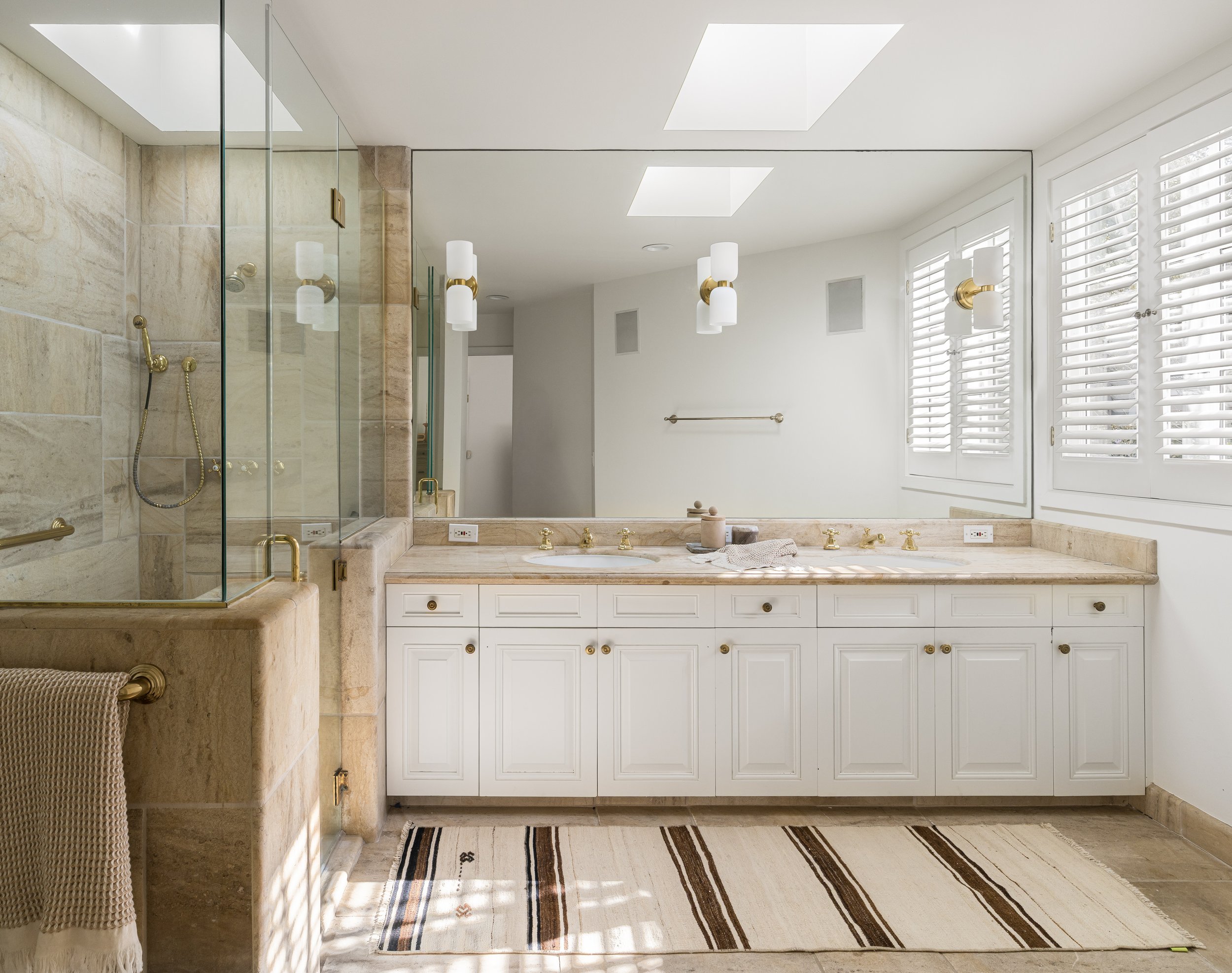 14 Skyland Way, Ross For Sale by Barr Haney & Whitney Potter | Own Marin | Marin County Top Realtors | Marin County's #1 Real Estate Team2026-03-18 at 3.19.42 PM 30.jpg