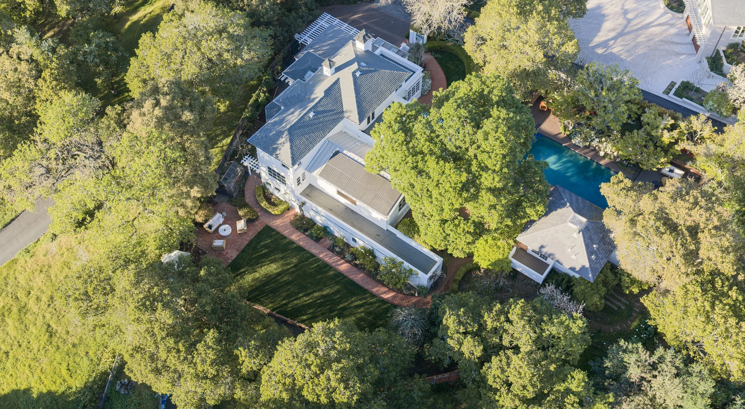 14 Skyland Way, Ross For Sale by Barr Haney & Whitney Potter | Own Marin | Marin County Top Realtors | Marin County's #1 Real Estate Team2026-03-18 at 3.19.42 PM 5.jpg