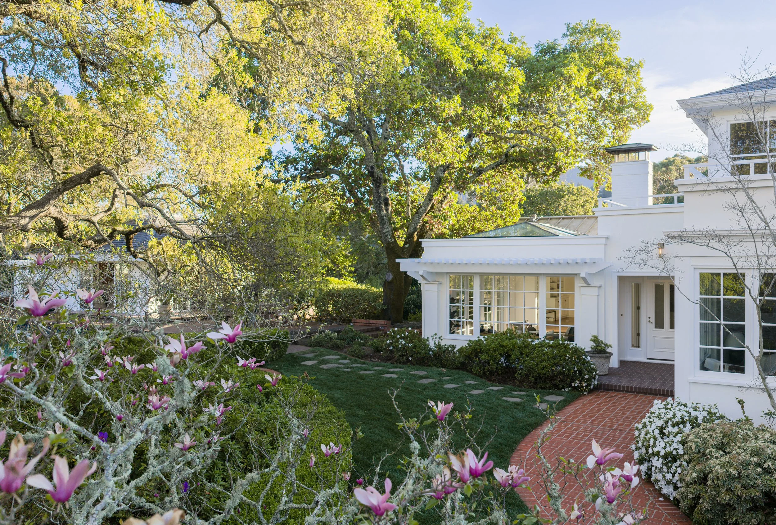 14 Skyland Way, Ross For Sale by Barr Haney & Whitney Potter | Own Marin | Marin County Top Realtors | Marin County's #1 Real Estate Team2026-03-18 at 3.19.42 PM 9.jpg