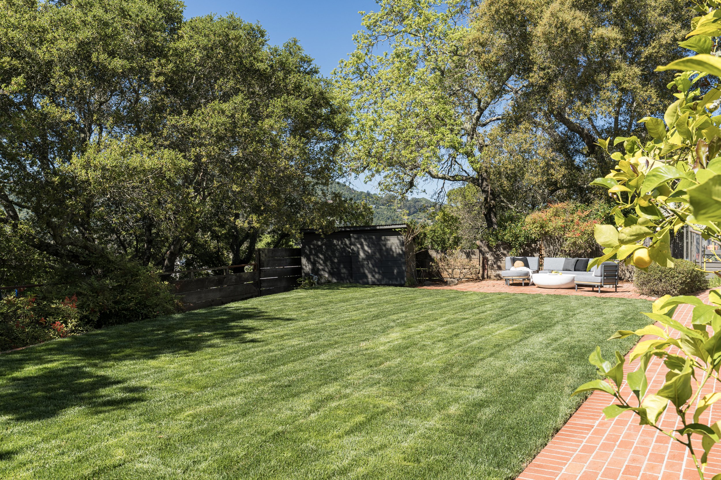 14 Skyland Way, Ross For Sale by Barr Haney & Whitney Potter | Own Marin | Marin County Top Realtors | Marin County's #1 Real Estate Team2026-03-18 at 3.19.42 PM 40.jpg