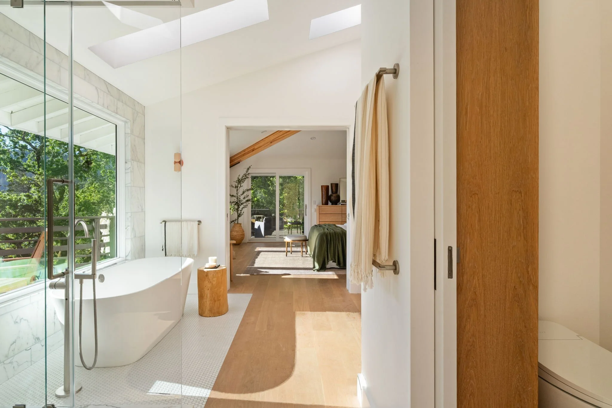 17 Madrone Ave, Woodacre For Sale by Michael Milano | Own Marin | Marin County Top Realtors | Marin County's #1 Real Estate Team2026-03-22 at 10.27.44 AM 36.jpg