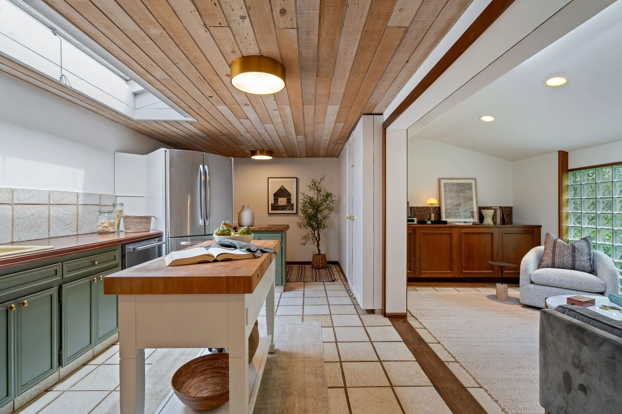 53 Sir Francis Drake Blvd, Ross For Sale by Whitney Potter | Own Marin | Marin County Top Realtors | Marin County's #1 Real Estate Team2026-04-27 at 8.21.11 AM 21.jpg