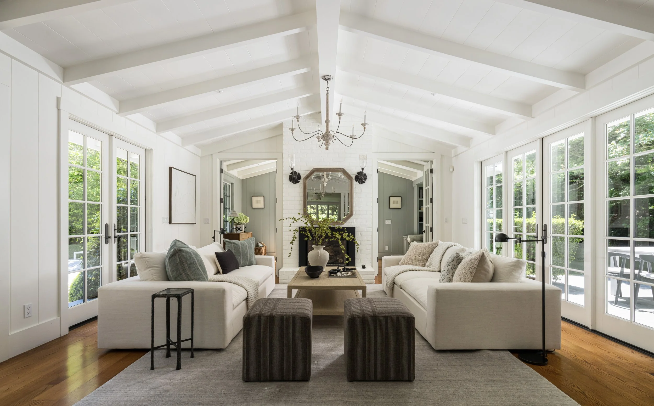 19 Woodside Way, Ross