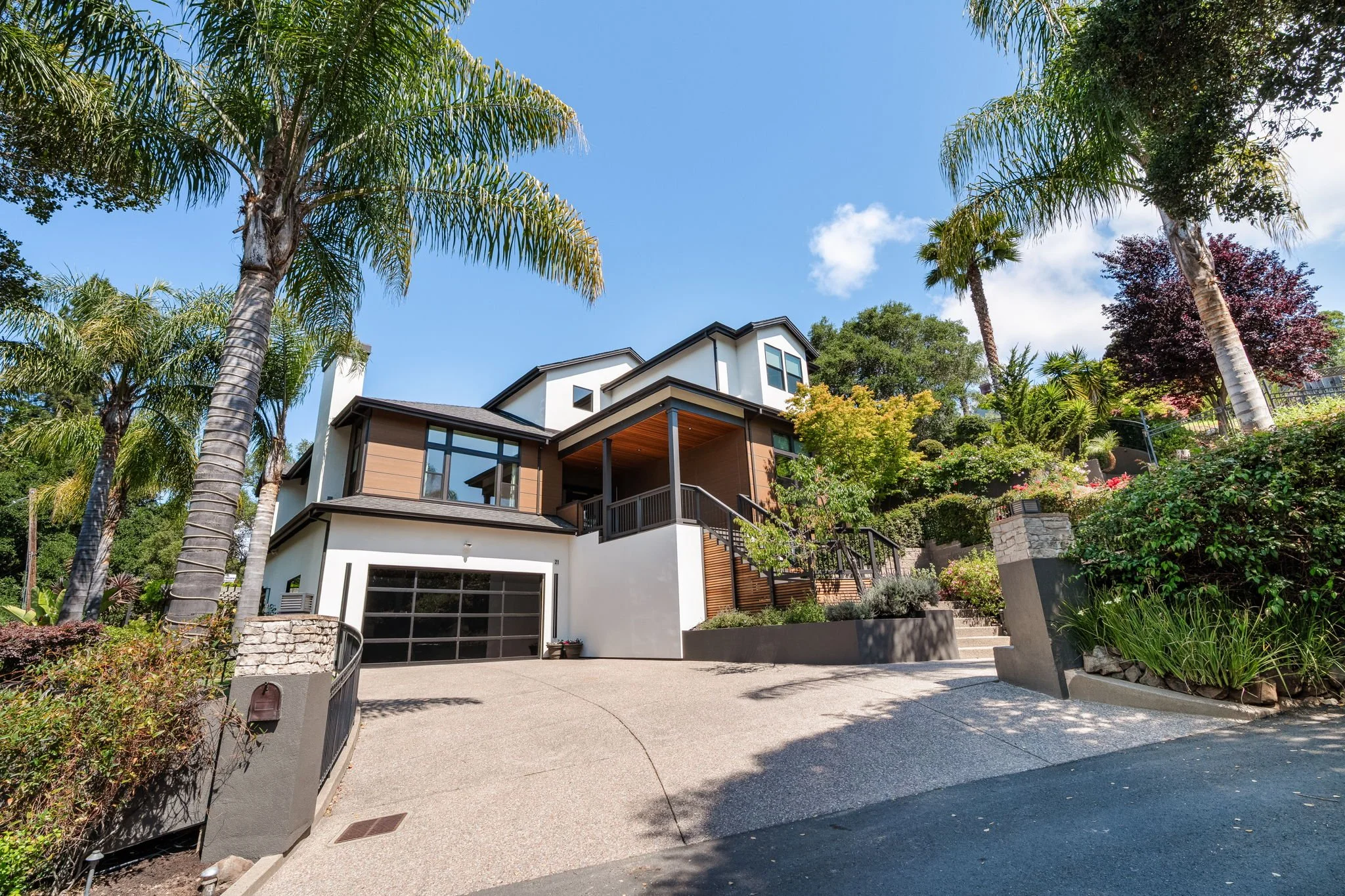 21 Newhall Dr, San Rafael For Sale by Whitney Potter | Own Marin | Marin County Top Realtors | Marin County's #1 Real Estate Team2.jpg
