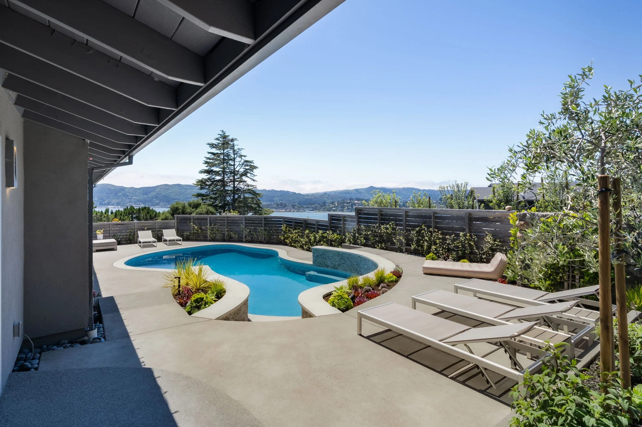 174 Stewart Dr, Tiburon For Sale by Barr Haney | Own Marin | Marin County Top Realtors | Marin County's #1 Real Estate Team5.jpg