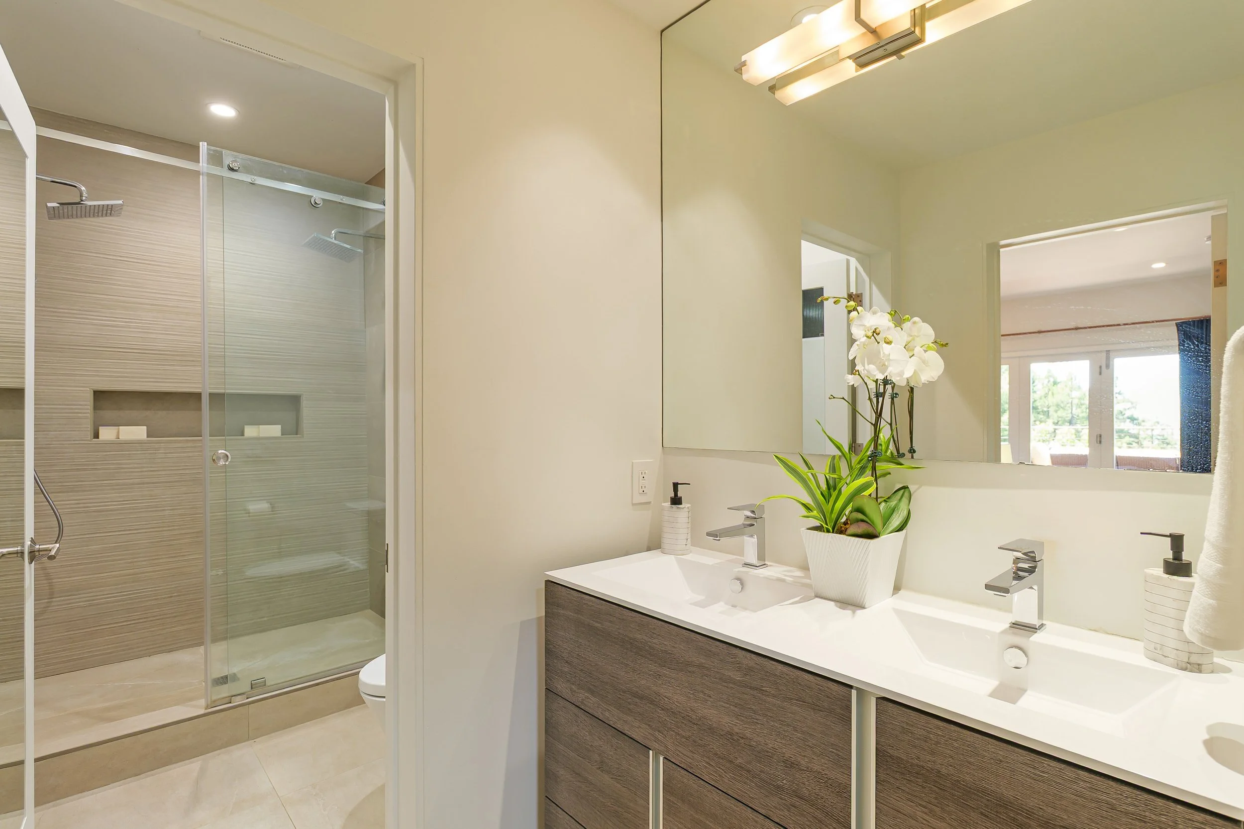 665 Edgewood-29.jpg