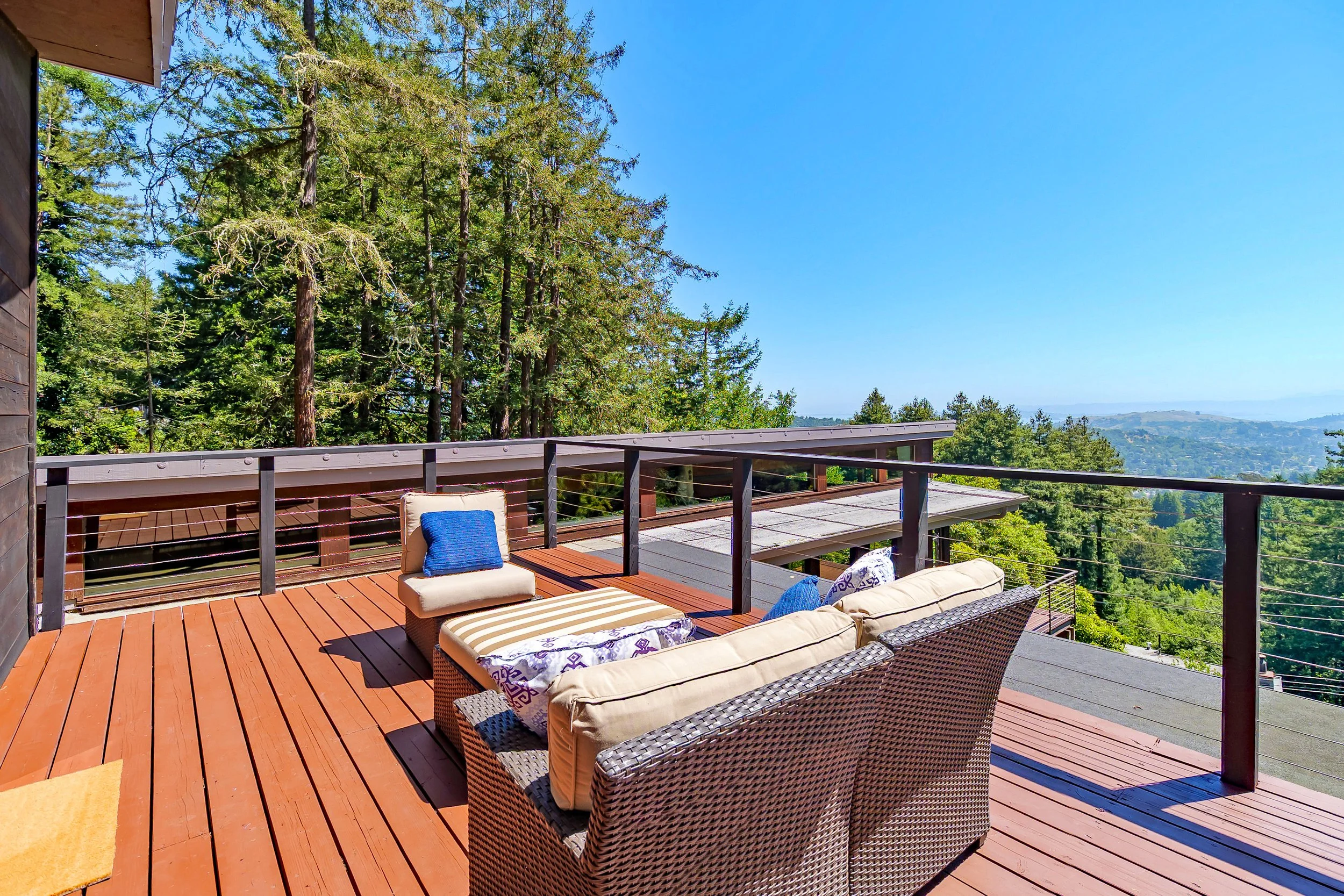 665 Edgewood-35.jpg