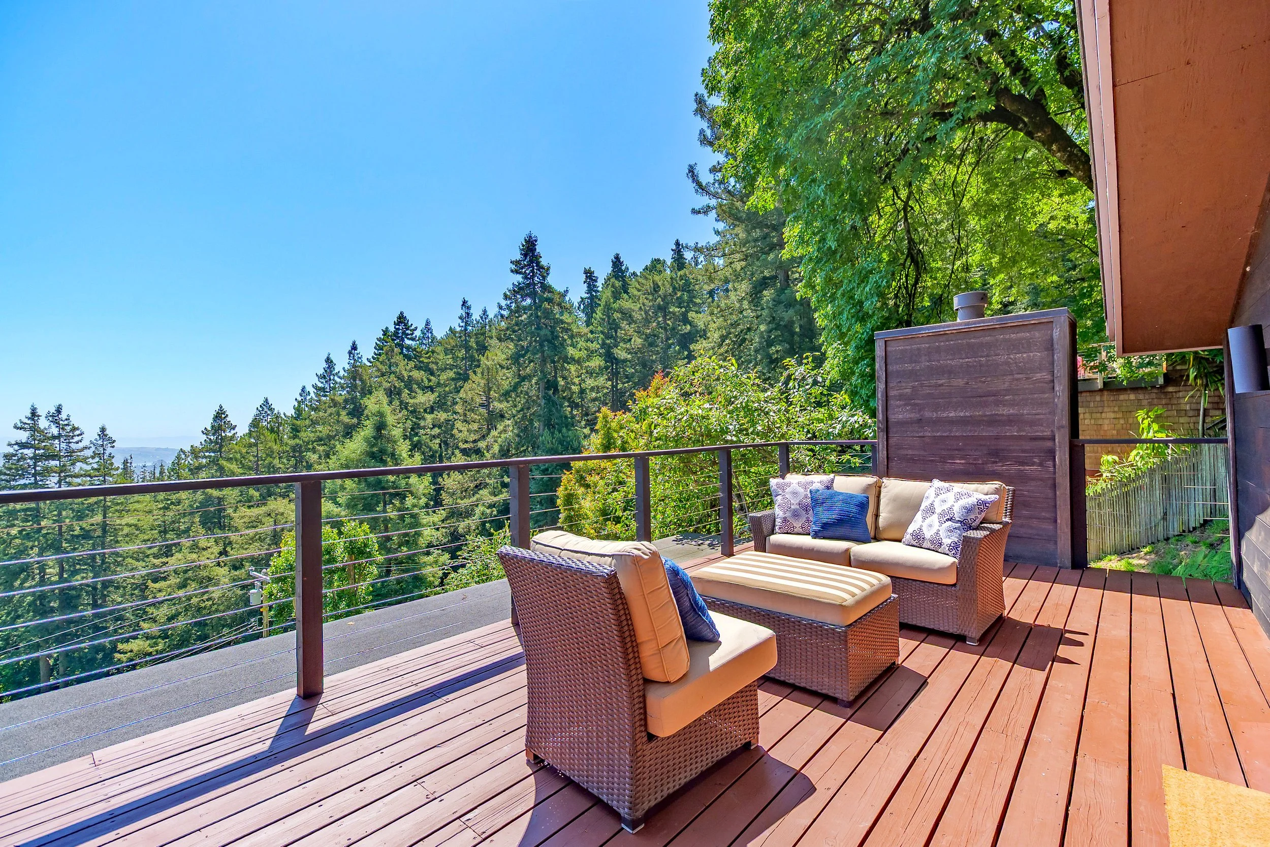 665 Edgewood-36.jpg