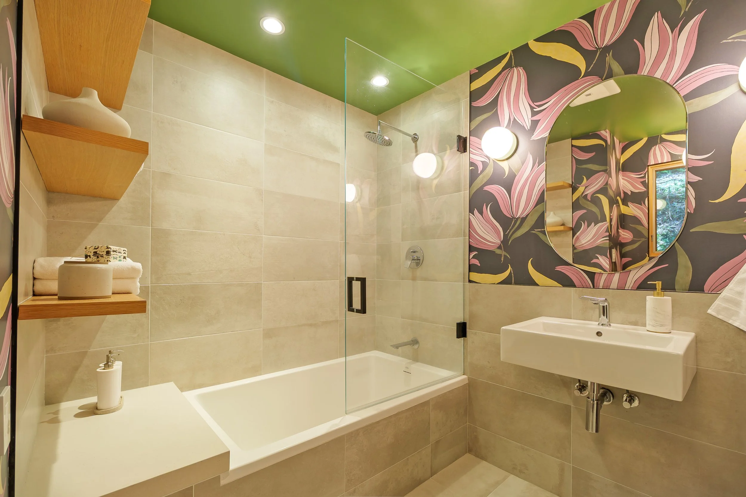 665 Edgewood-60.jpg