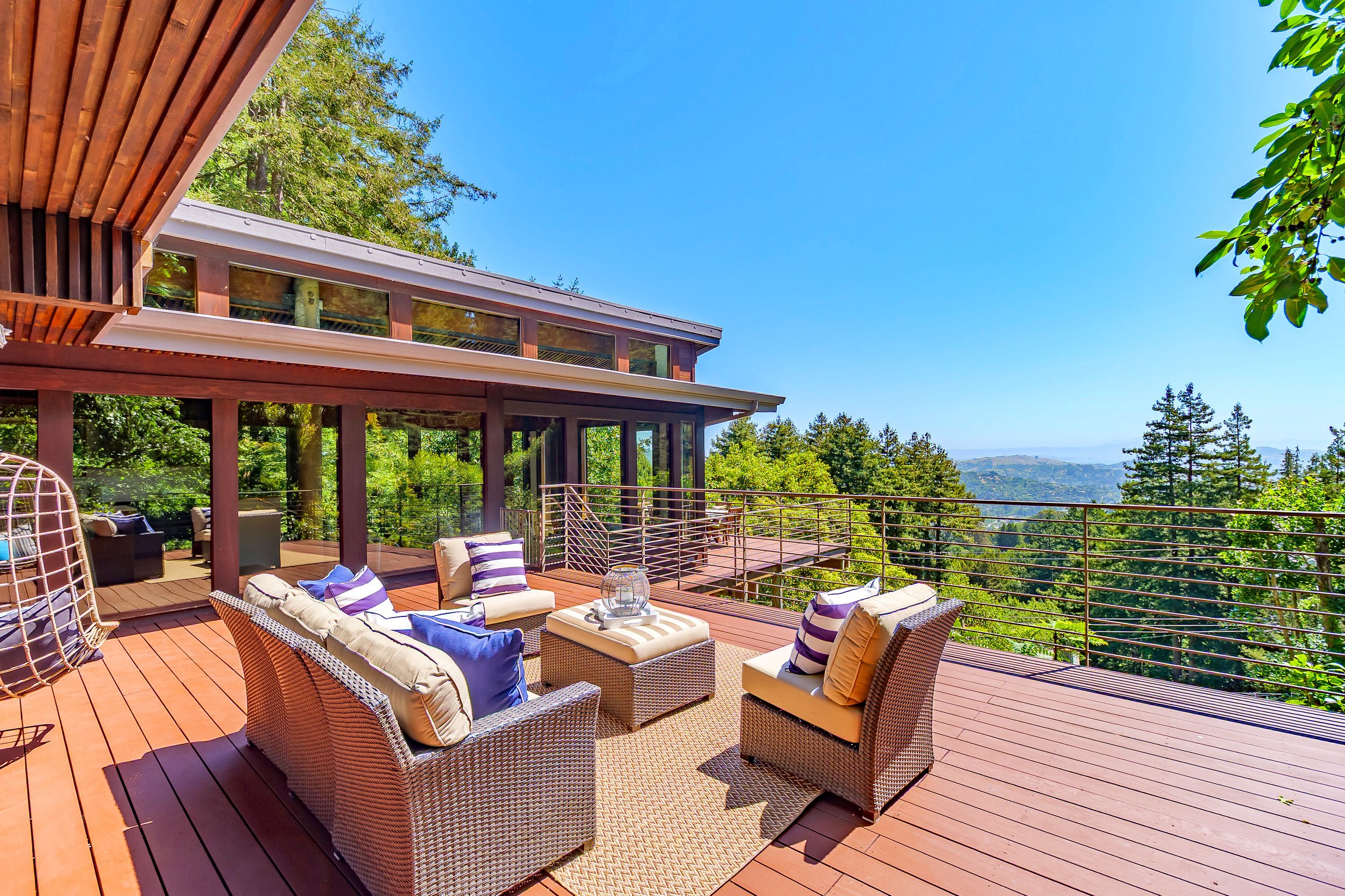 665 Edgewood-21.jpg