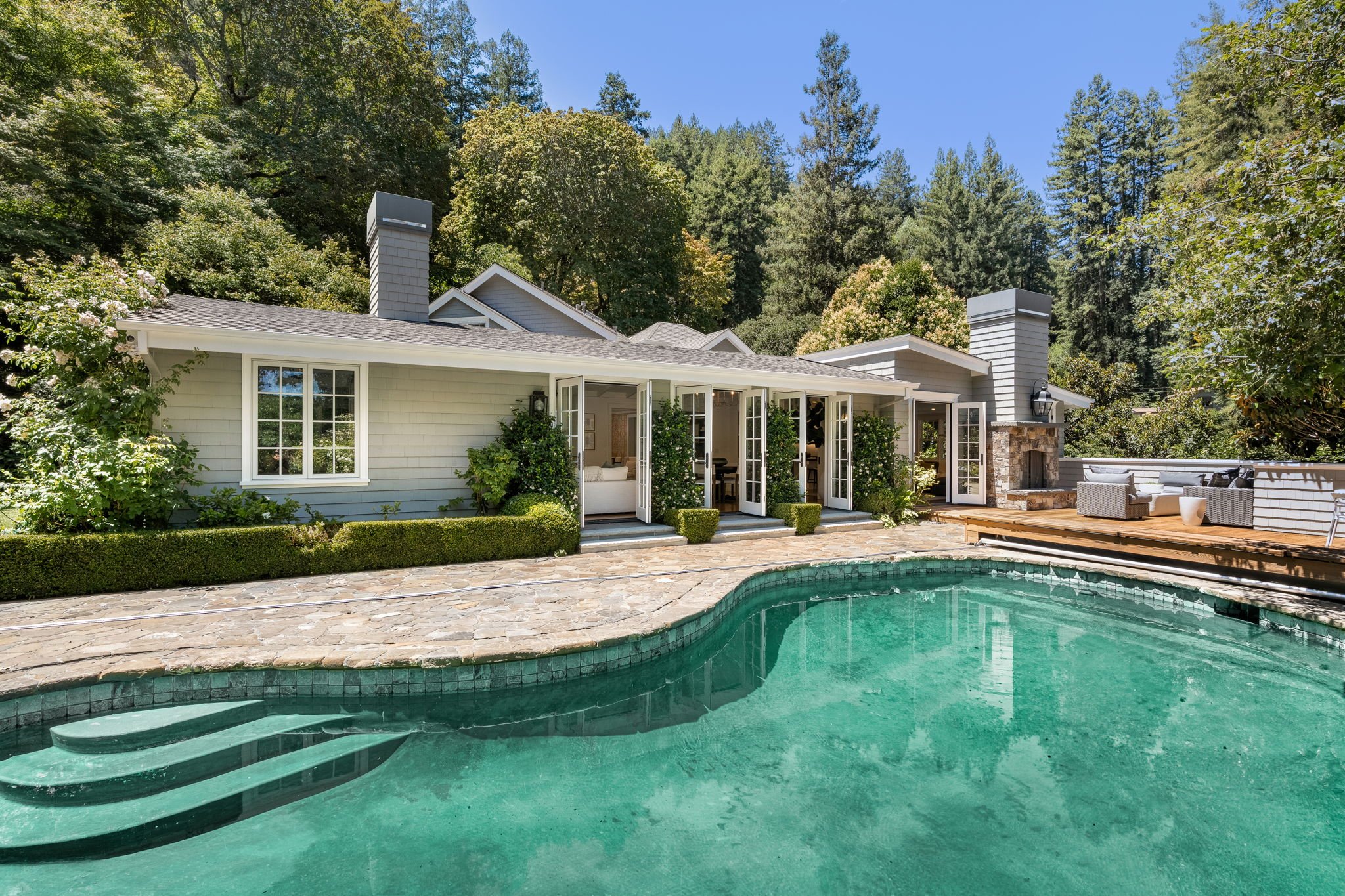 11-web-or-mls-19-woodside-way.jpg