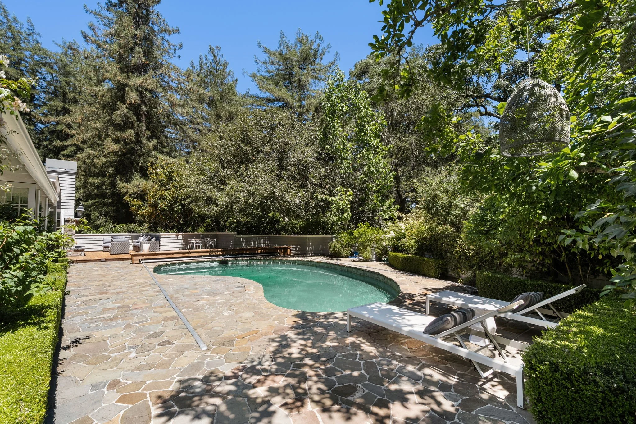 18-web-or-mls-19-woodside-way.jpg