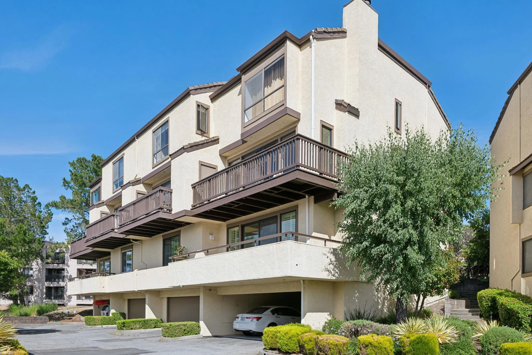 38 Corte Oriental, Greenbrae $750K