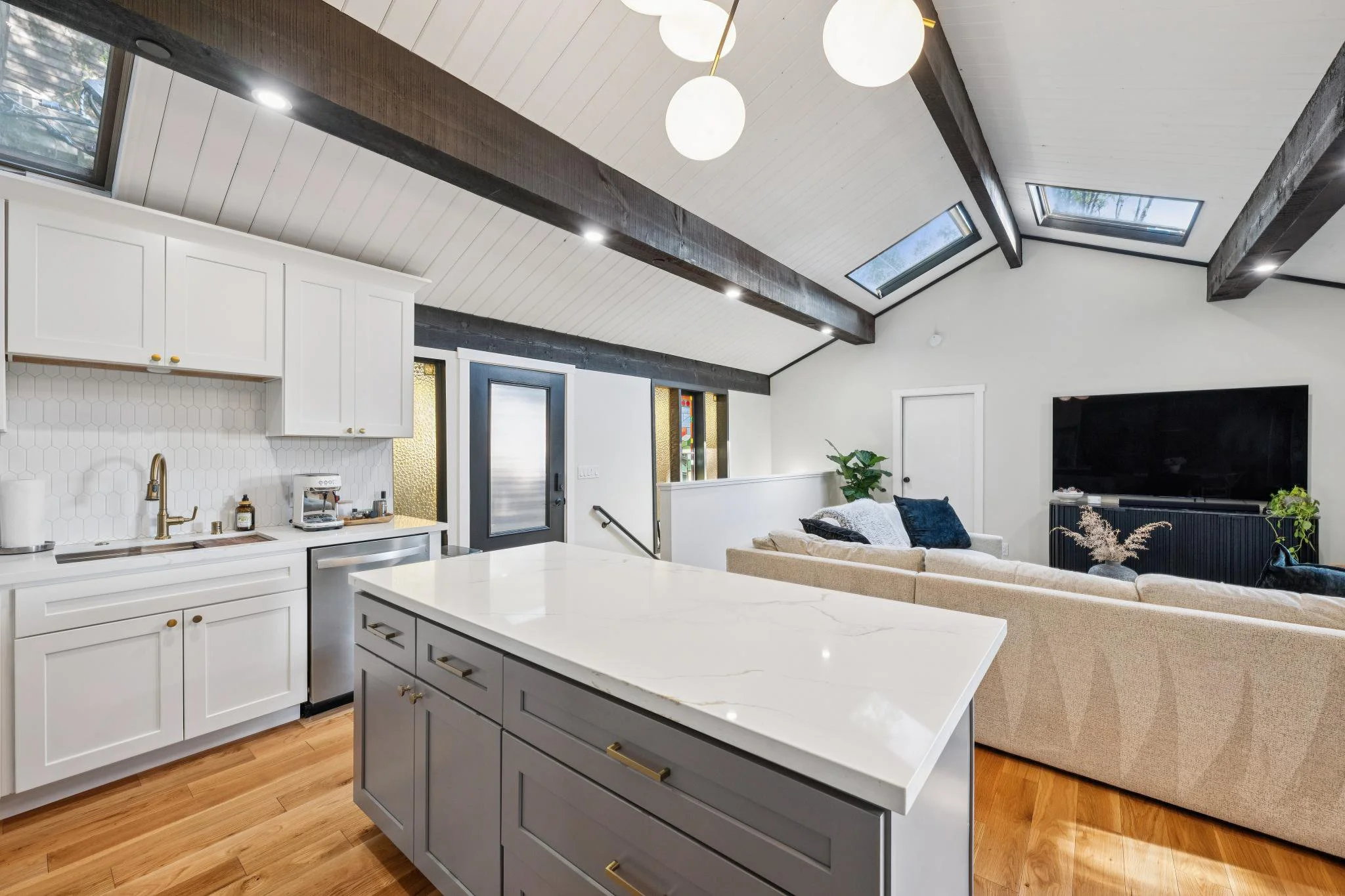 53 Castle Rock Drive, Mill Valley For Sale by Kimberly Kadesh & Barr Haney | Own Marin | Marin County Top Realtors | Marin County's #1 Real Estate Team18.jpg