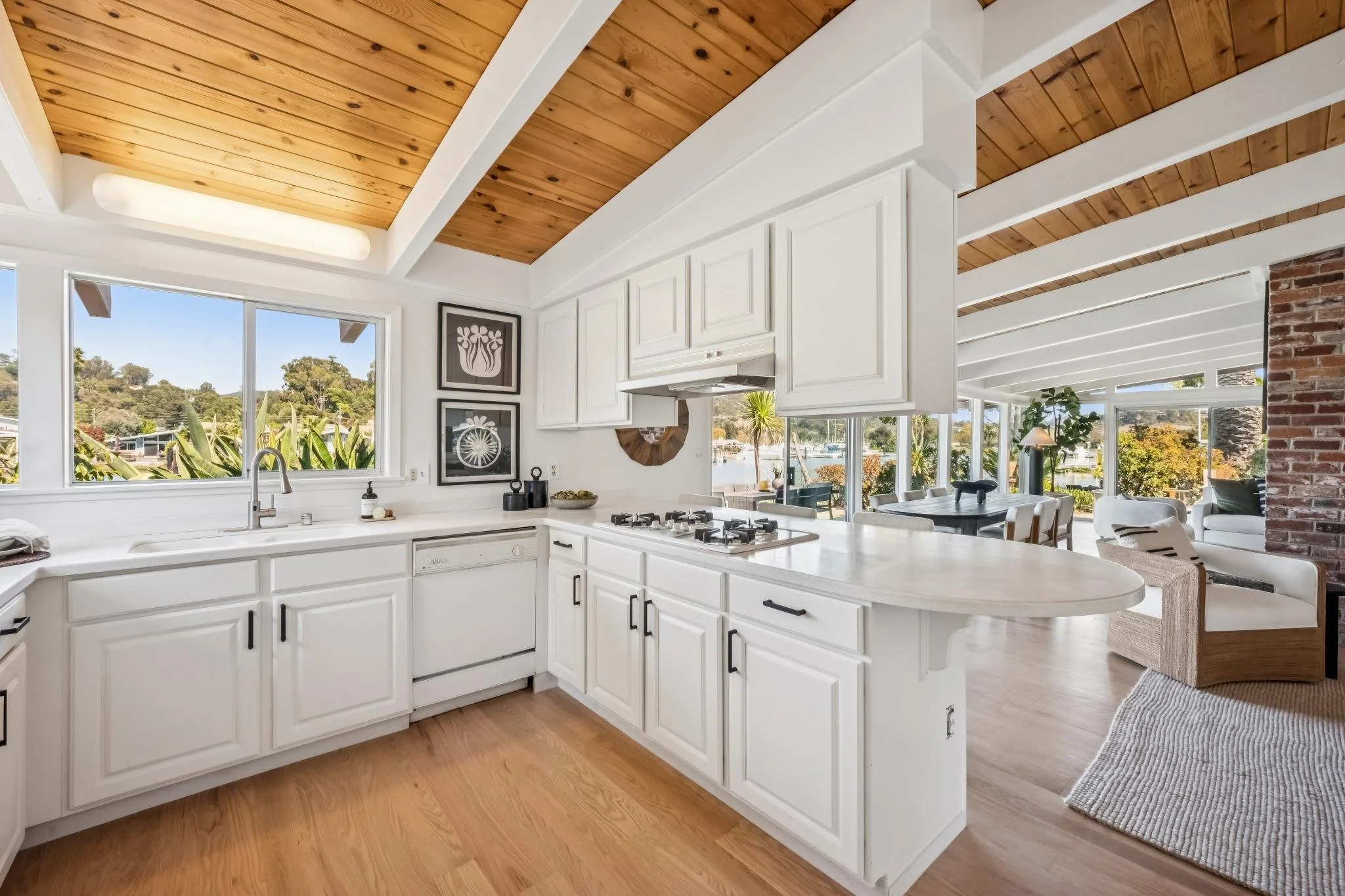 12 Amalfi Place, San Rafael  For Sale by Nick Svenson & Miles Daly  Own Marin  Marin County Top Realtors  Marin County's #1 Real Estate Team (47).jpg