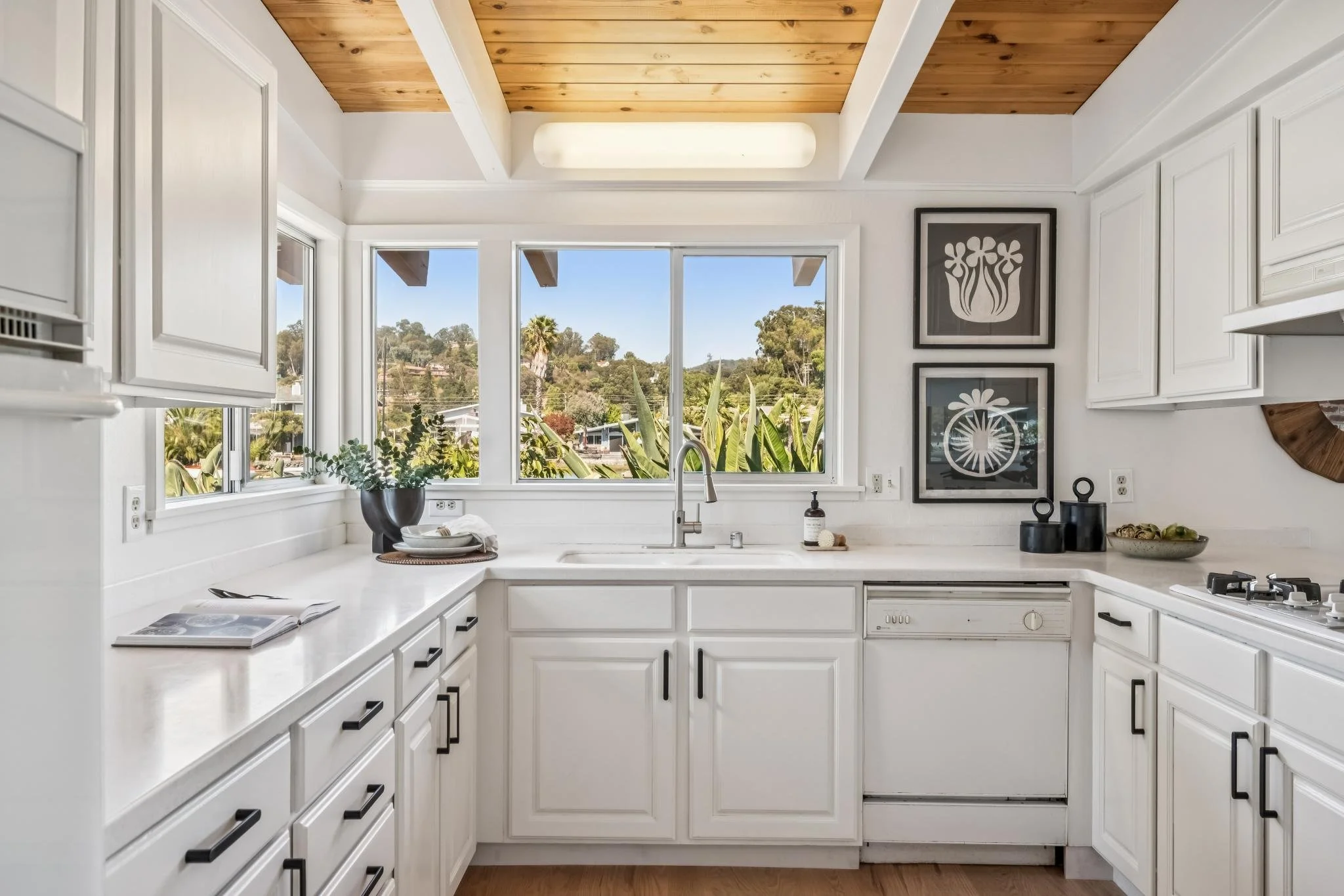 12 Amalfi Place, San Rafael  For Sale by Nick Svenson & Miles Daly  Own Marin  Marin County Top Realtors  Marin County's #1 Real Estate Team (46).jpg