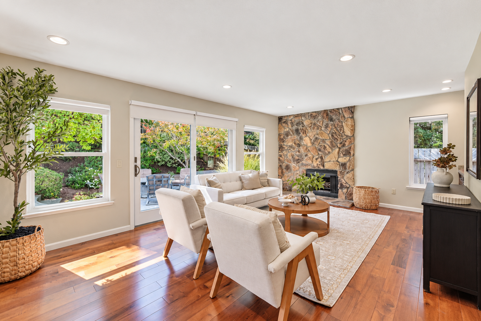 9 Carob Way, Novato  For Sale by Michael Milano  Own Marin  Marin County Top Realtors  Marin County's #1 Real Estate Team (42).png