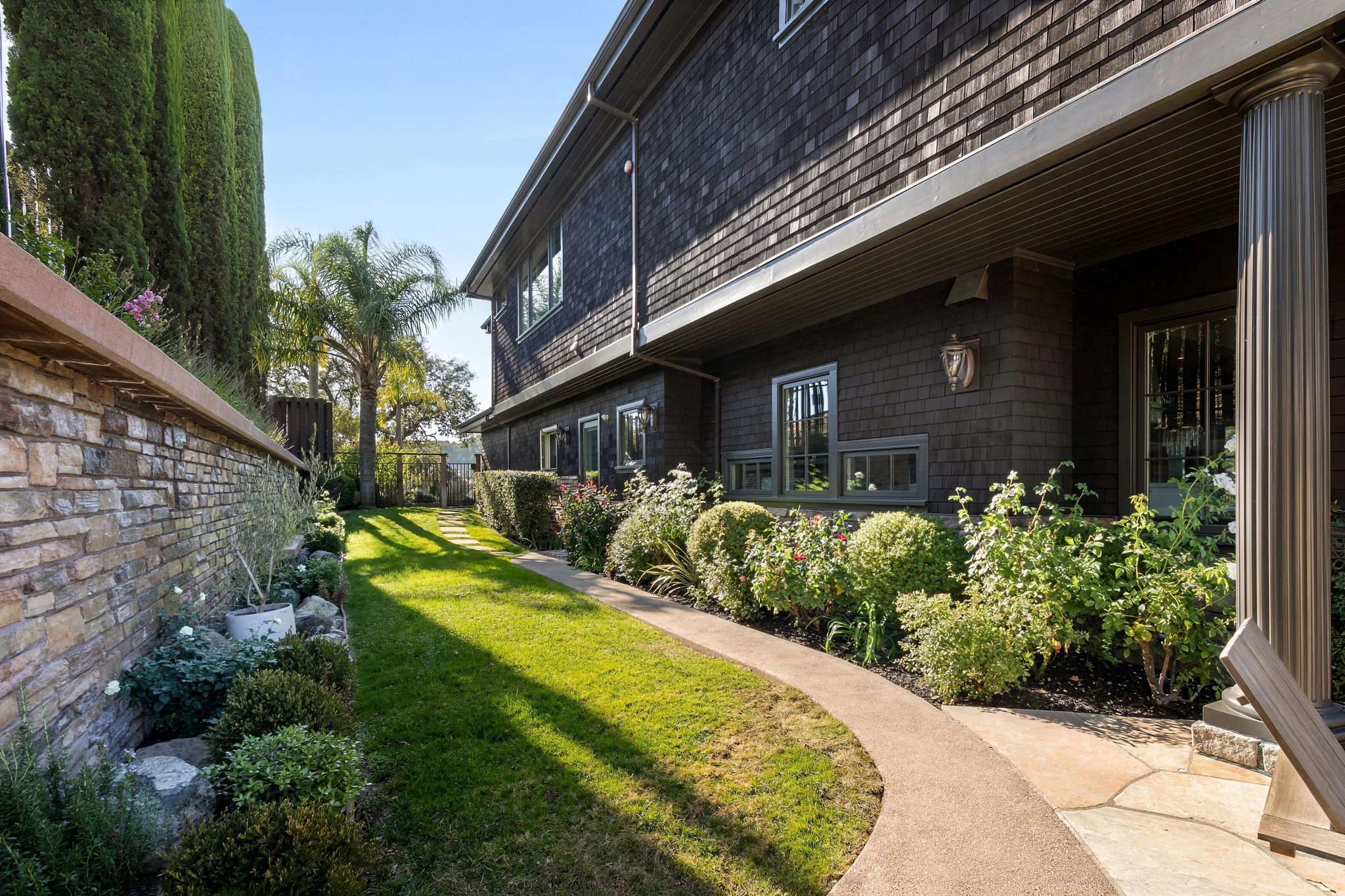 3-web-or-mls-3-the-alameda-knolls.jpg