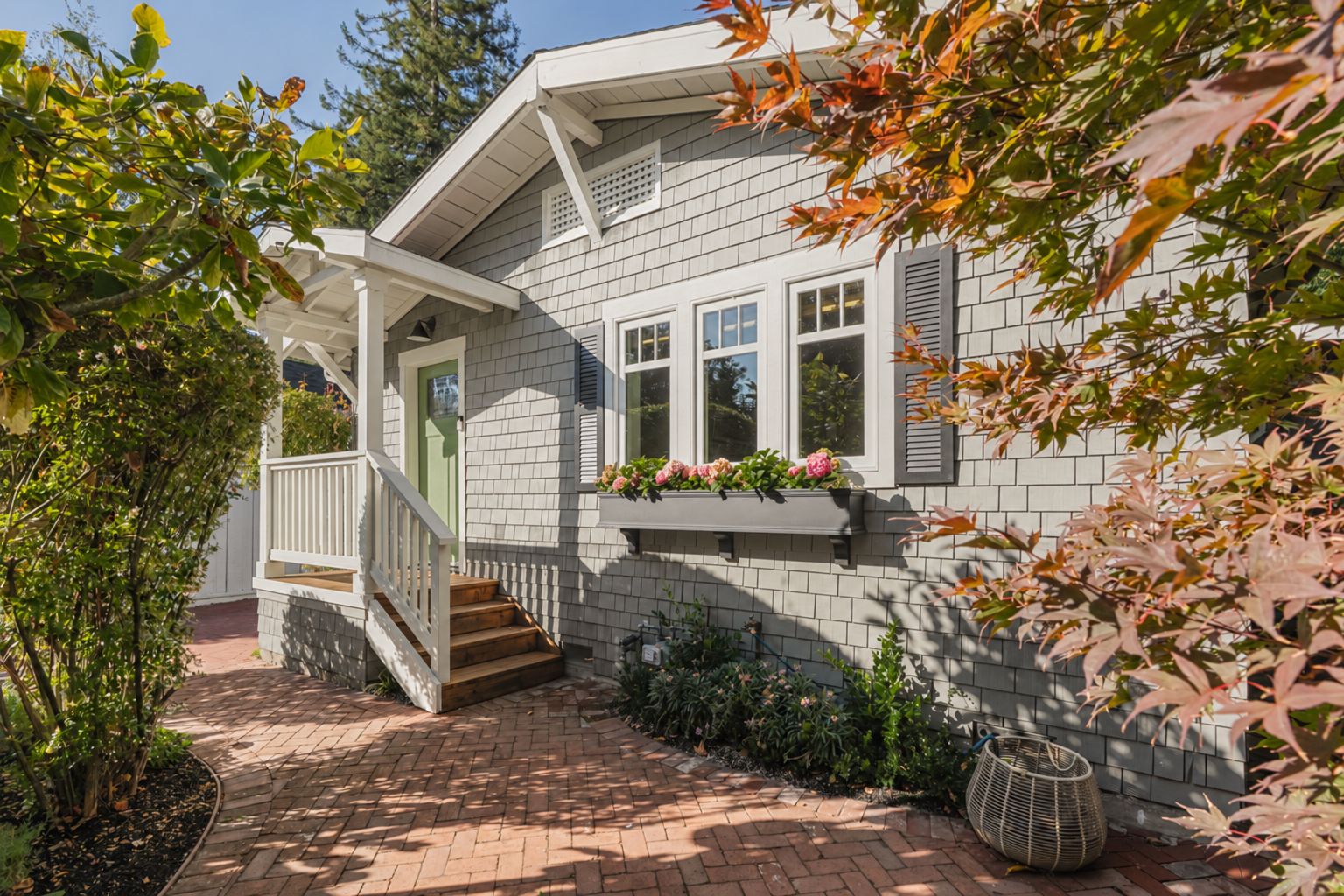 243 Kent Avenue, Kentfield $2.525M
