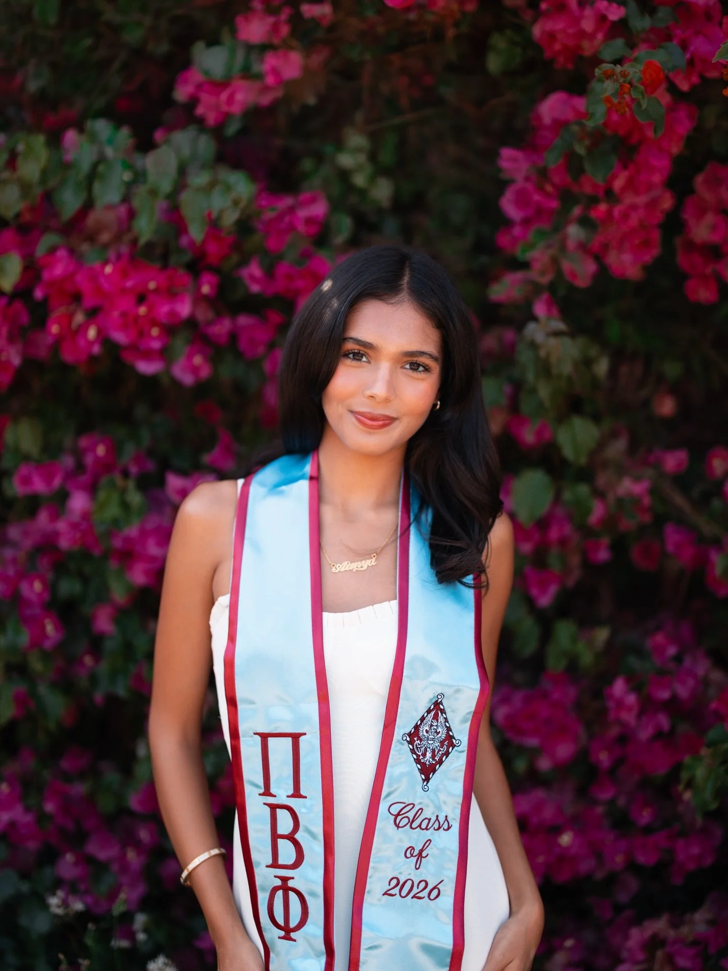 the most beautiful girl everrrr @aanyabhandary !! 🫶🏻🫶🏻🫶🏻
.
.
.
.
#lagradphotographer #lmu26 #2026grads #gradphotos #gradphotoinspo