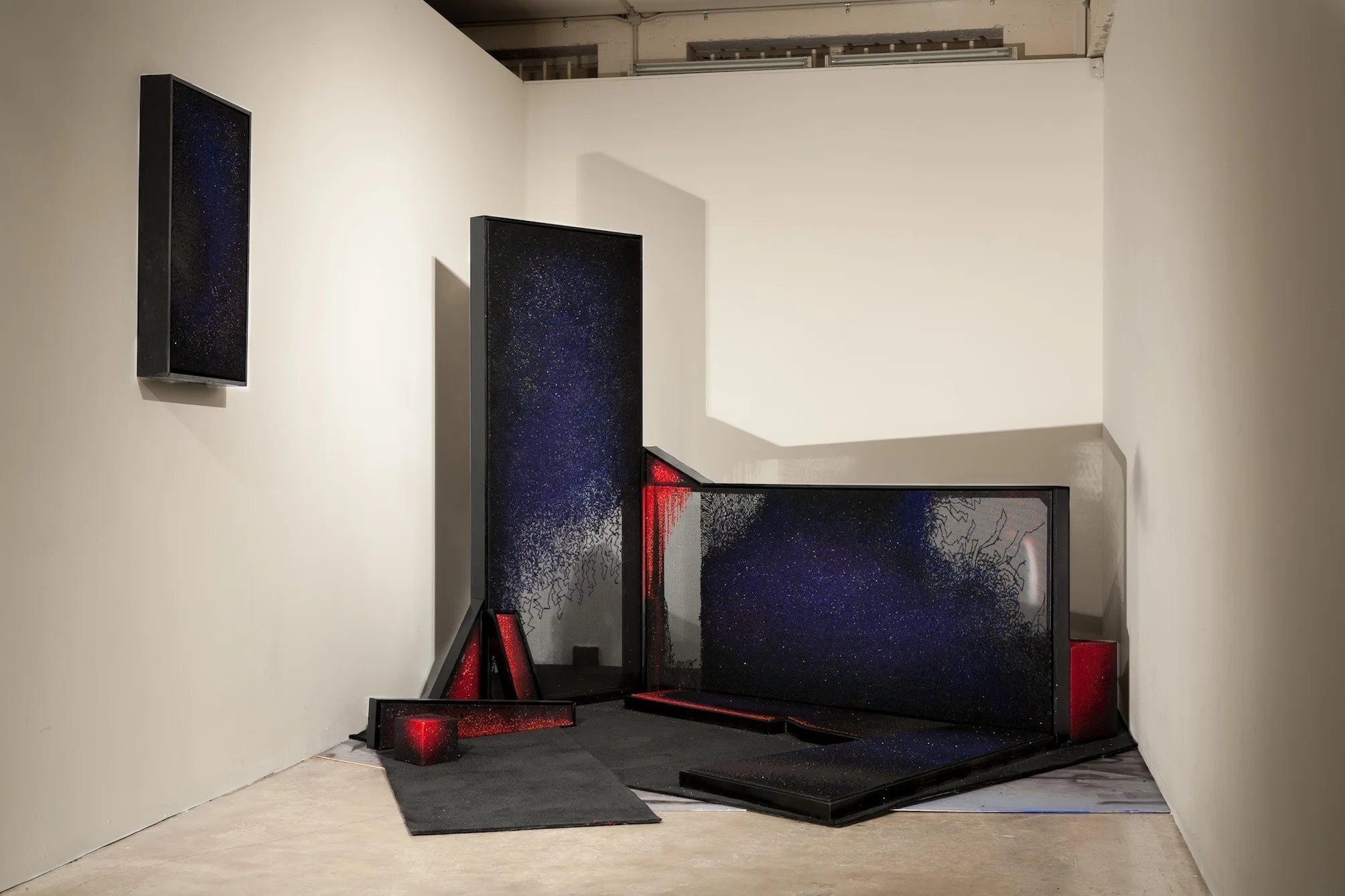  The Centre Doesn't Hold, 2014, Utopian Slumps Gallery, Melbourne, Photo Credit: Christo Crocker