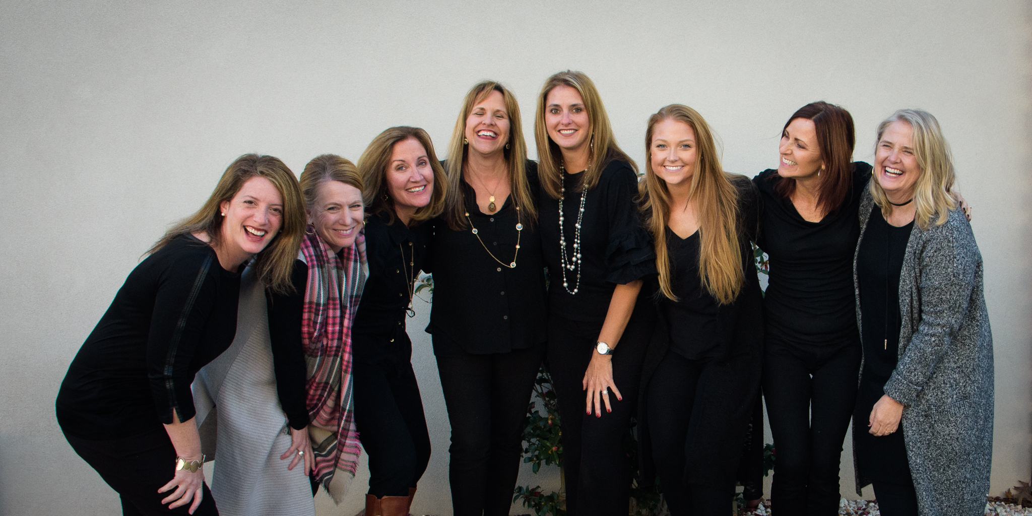 We make organizing FUN, because we LOVE what we do!