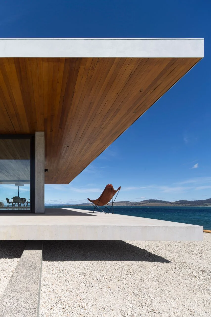 Local-Australian-Architecture-Younger-House-Designed-by-Stuart-Tanner-Architects-1.jpeg