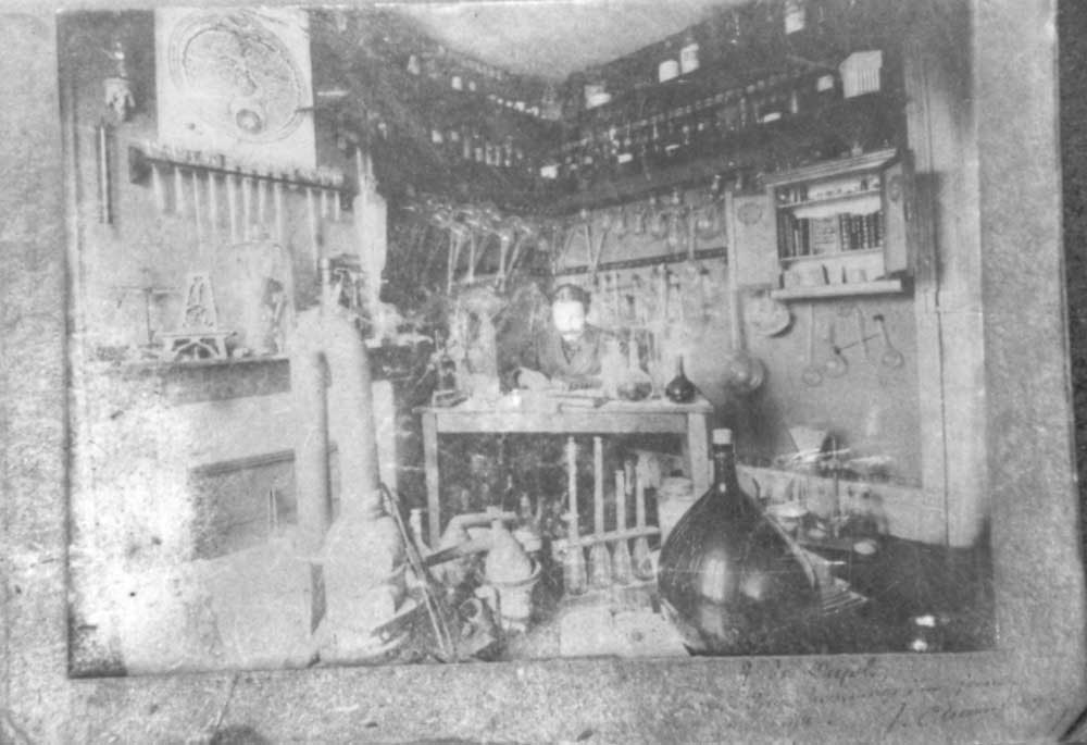 Jean-Julien Champagne (1887-1932). Artist, alchemist, inventor, and the foremost name behind the mystery of Fulcanelli. Champagne was Schwaller’s closest Hermetic collaborator on the operative alchemical opus for almost twenty years. Image source: Christian Dumoulard (www.hermetism.free.fr).