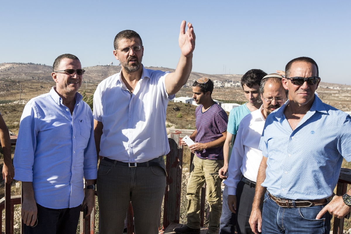 MK Yuli Edelstein visits Amona - ©2016 TPS Media