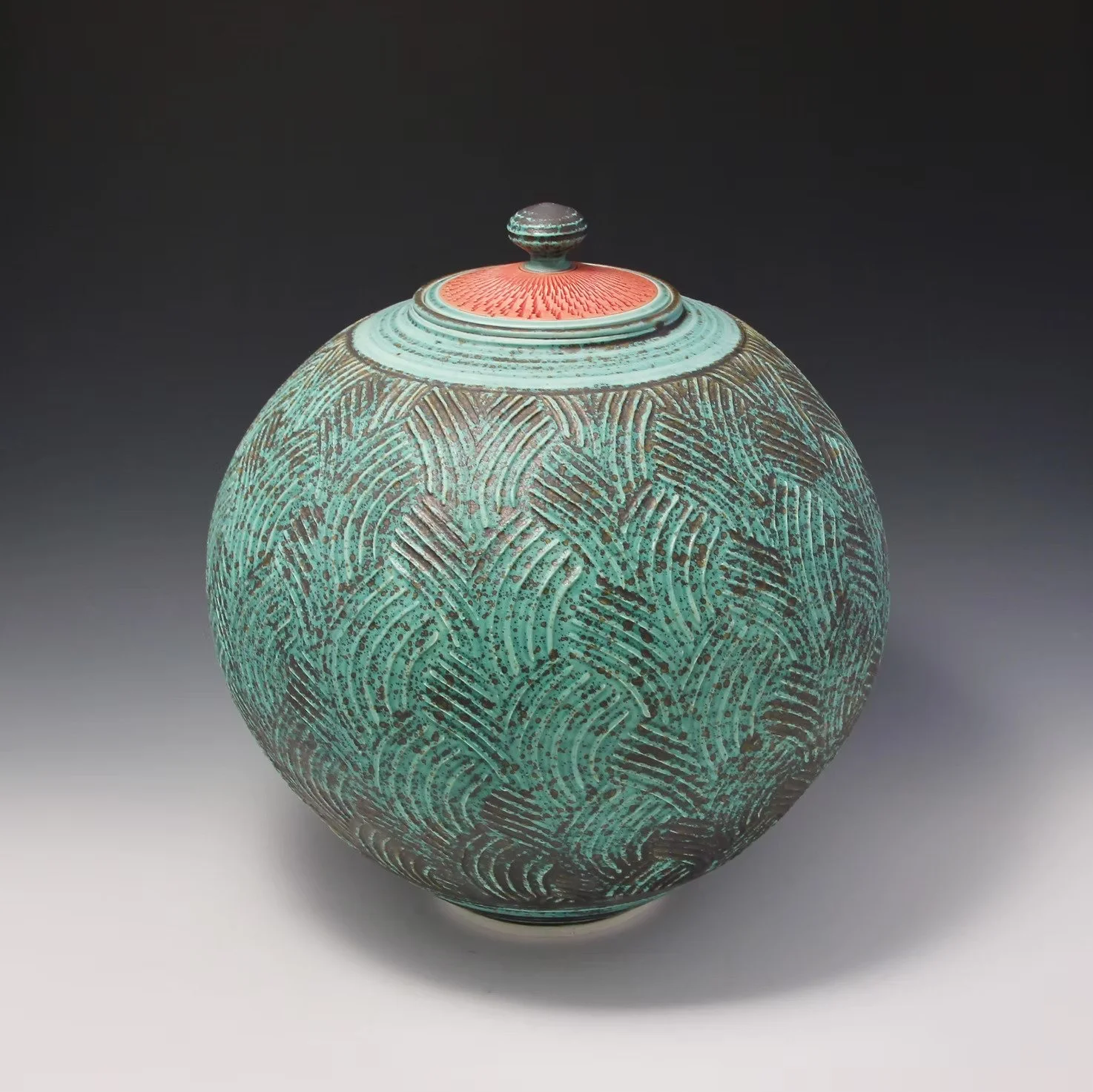 Hsin texture pot.jpg