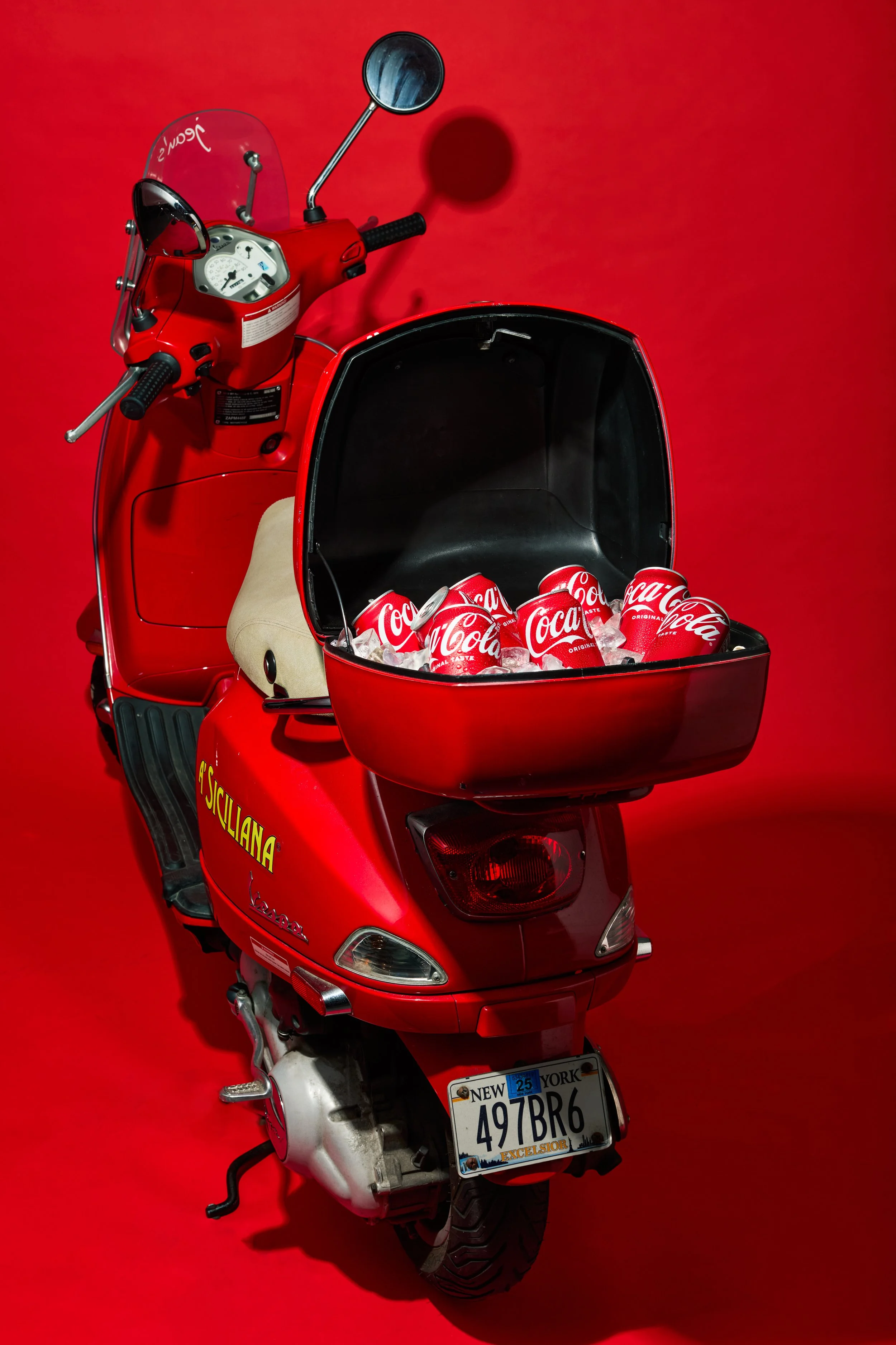 3880_FULL_VESPA 1.jpg