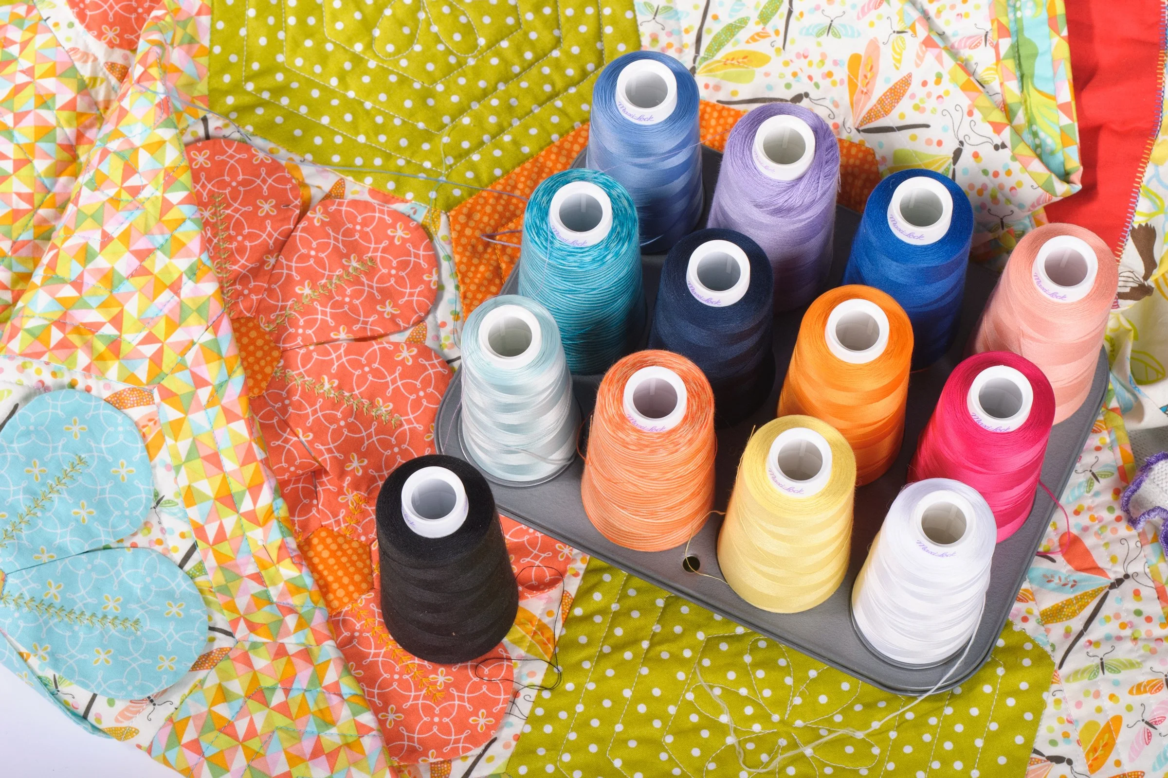 Maxi-Lock Serger Thread Collection