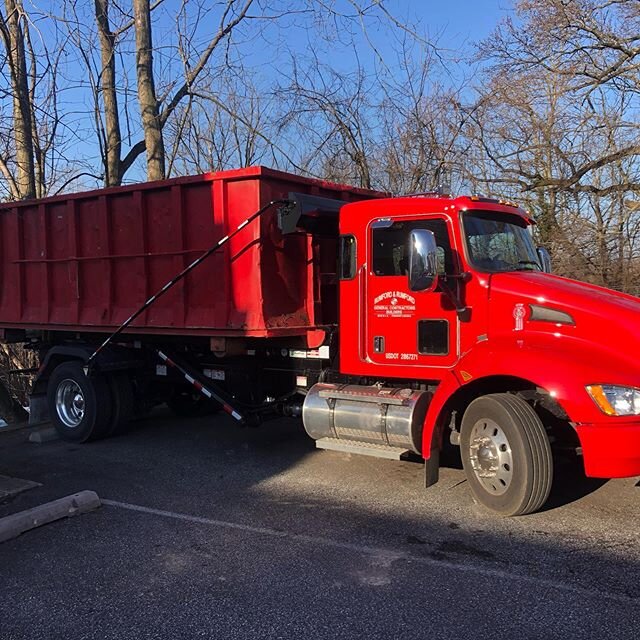 The new roll off truck has arrived!  Call the office today for all your dumpster needs.