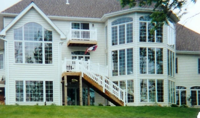 exterior26.jpg