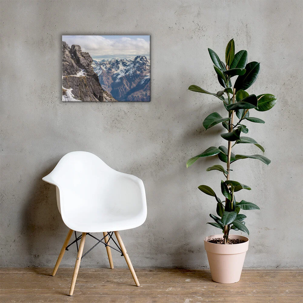 canvas-(in)-18x24-lifestyle-2-61090d85f0181.jpg