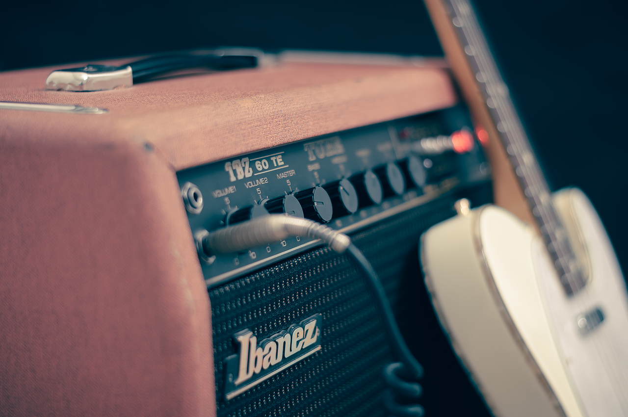 amplifier-768536_1280.jpg