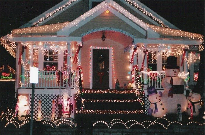 holiday house.jpg