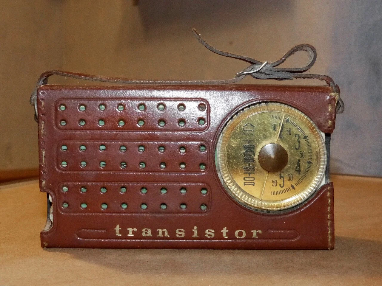 transistor-1064568_1280.jpg