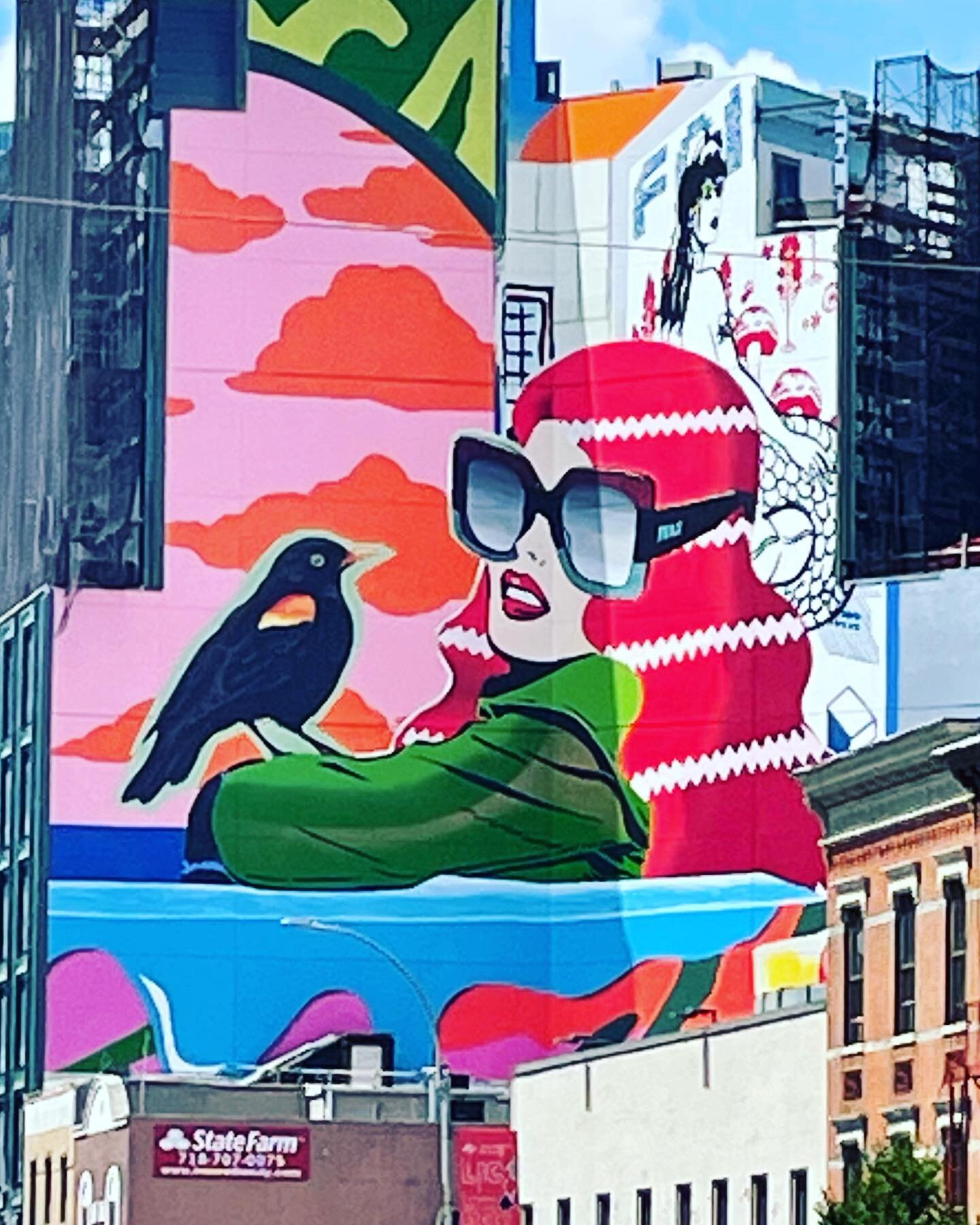 Yeah chilling with my bird #murals #queens