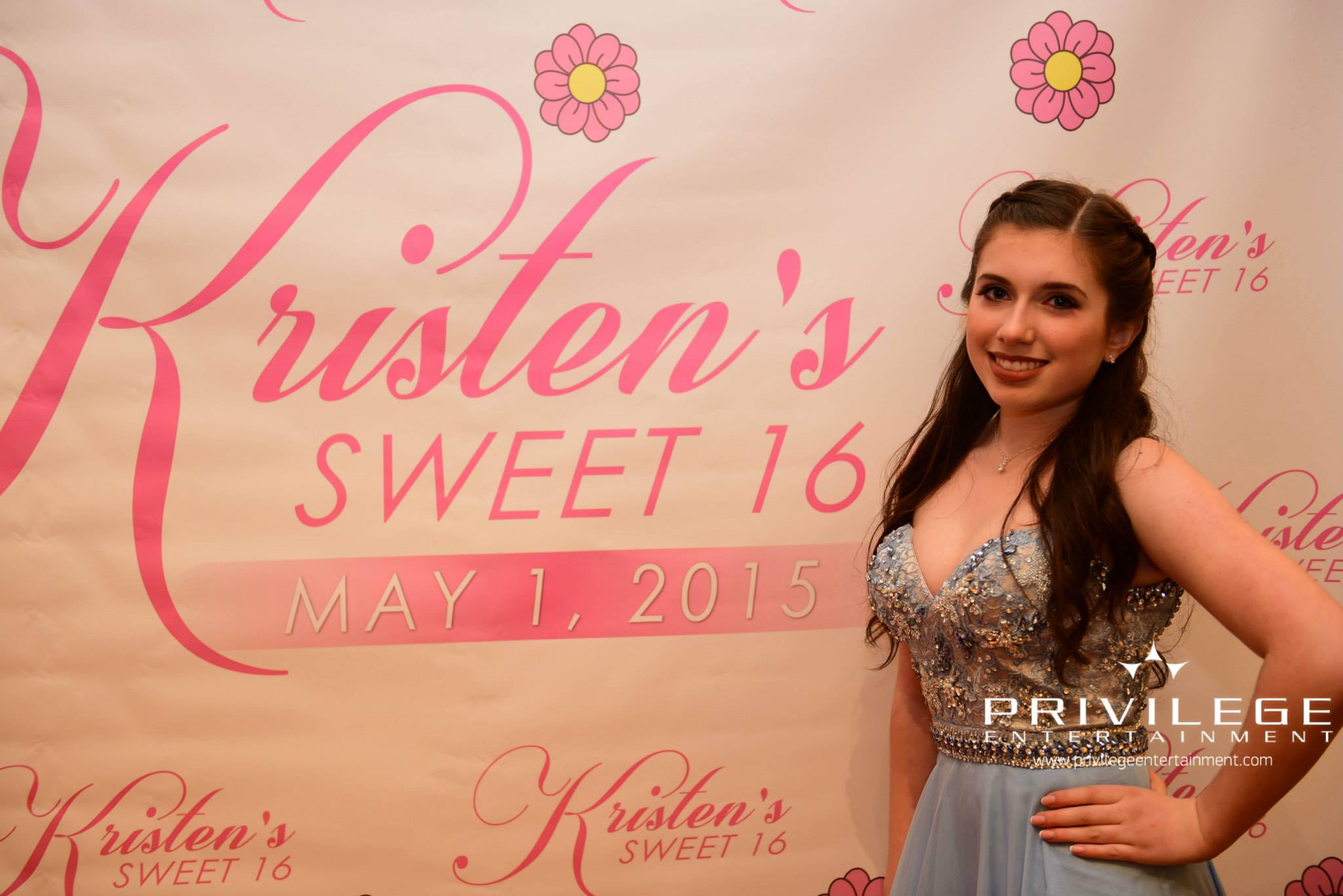 Sweet & JUICY Sixteenth Birthday Party // Hostess with the Mostess®