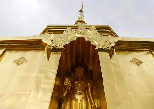 prasinghbuddha2.jpg