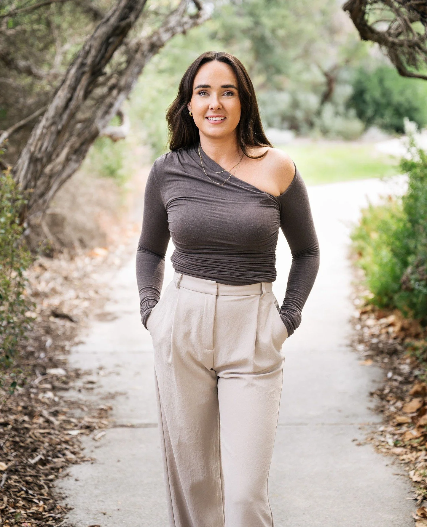 Just casually walking through life...⁠
with a head full of marketing strategy.⁠
⁠
If you're looking for someone who can make your brand feel like you (but with more conversions), hey - I'm right here.⁠
⁠
#CreativeStudio #MarketingWithHeart #SmallBusi