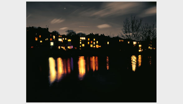 21:00