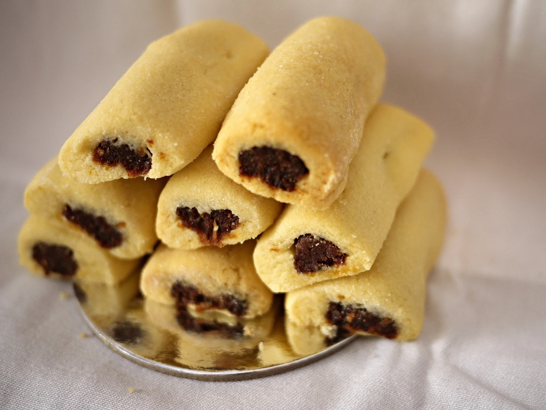 Cardiff Date Rolls