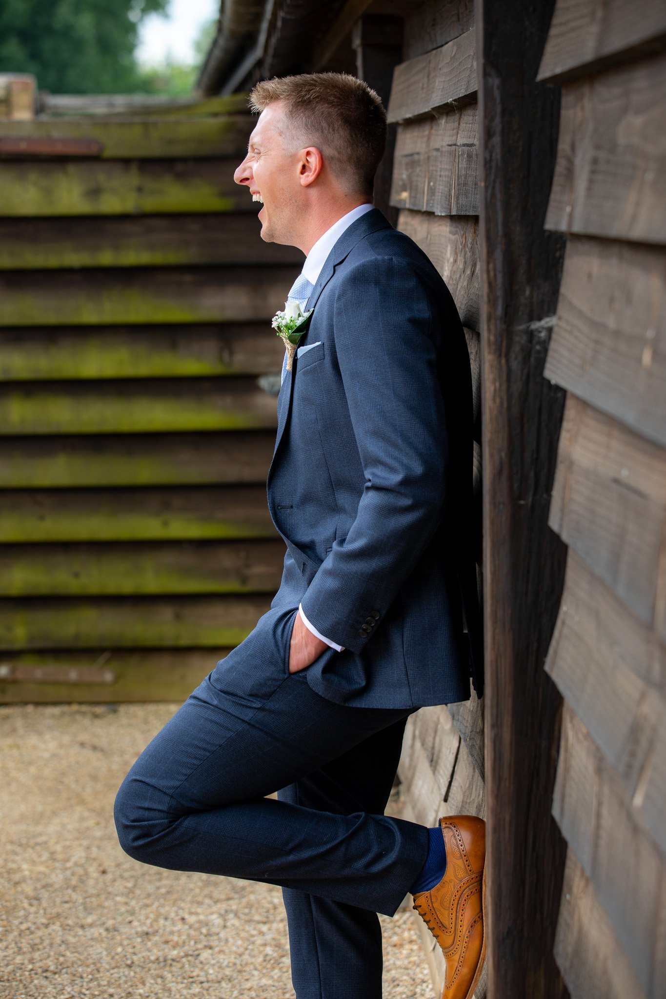 Leicestershire wedding groom photograph Dodford.jpg