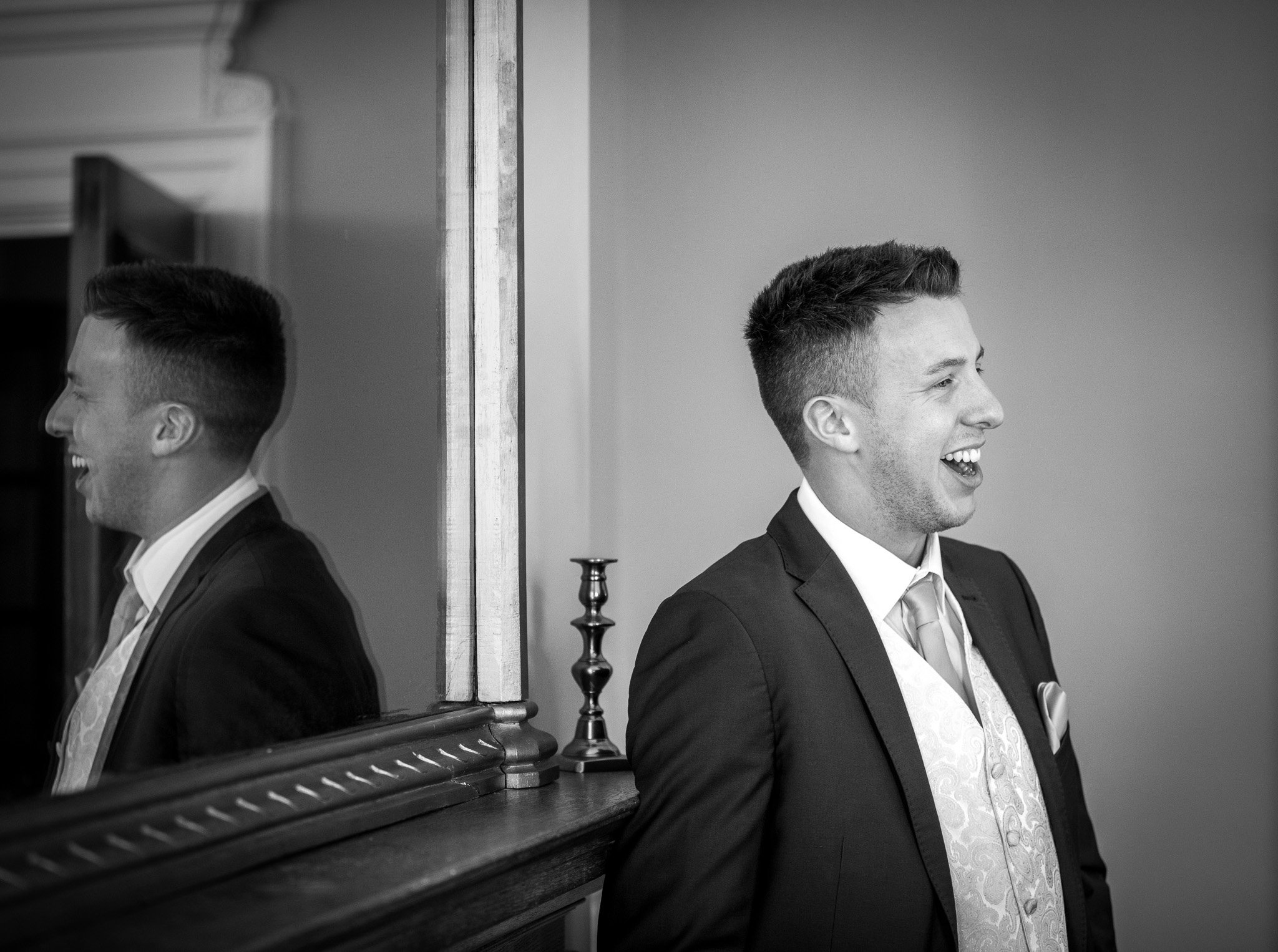 Leicestershire wedding photographer for fun loving laid back grooms.jpg