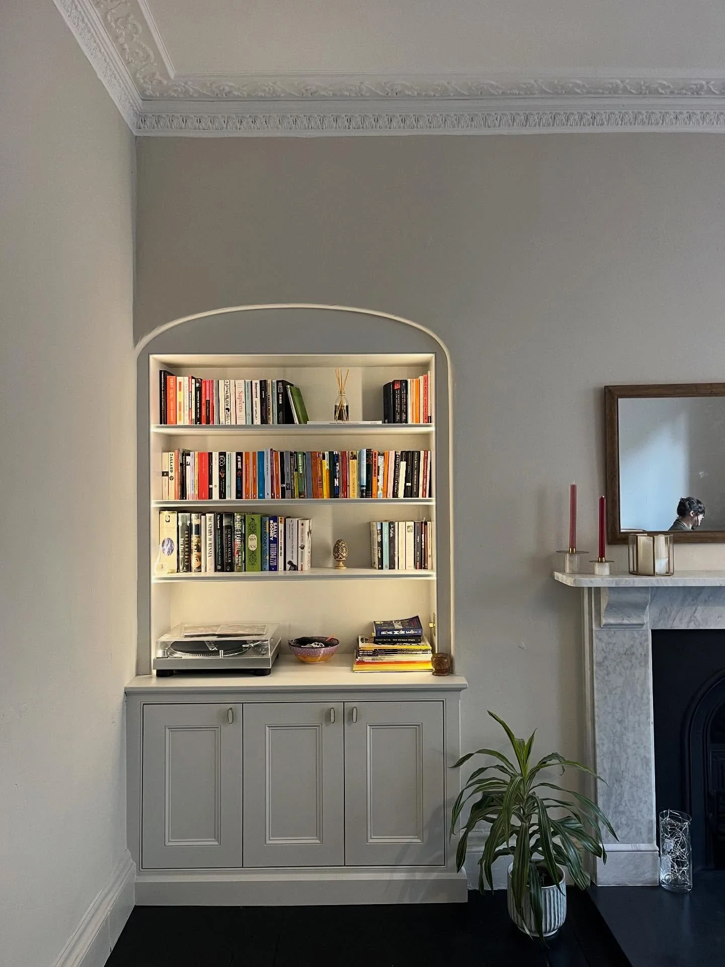 A L C O V E &bull; U N I T S 

Client&rsquo;s review for a pair of alcove units we made for a Georgian apartment in Bath in October this year&hellip; 

&ldquo;We are delighted with our new alcove units that Oli built with incredible craftsmanship and